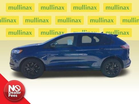 New 2024 Ford Edge SE w/ Black Appearance Package image 2