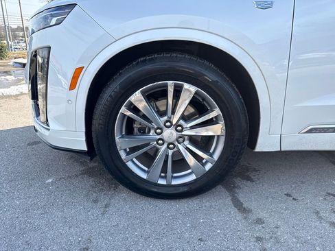Used 2023 Cadillac XT6 Premium Luxury w/ Technology Package image 29
