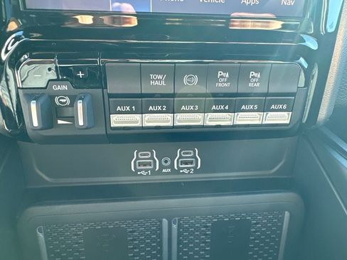 New 2025 RAM 2500 Rebel w/ Rebel Level 1 Equipment Group AWD/4WD image 29