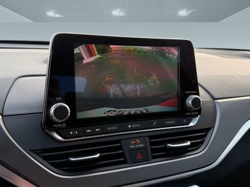 New 2025 Nissan Altima 2.5 SR image 28