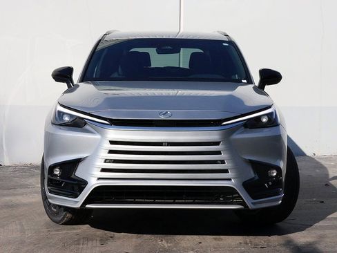 New 2026 Lexus TX 500h AWD image 5