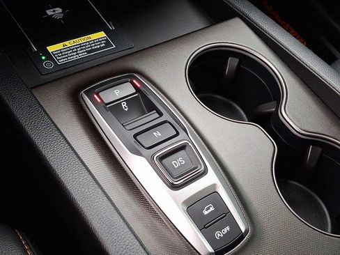 Used 2024 Honda Passport TrailSport image 18