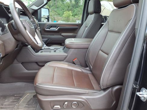 Used 2024 GMC Sierra 2500 Denali w/ Denali Reserve Package image 29