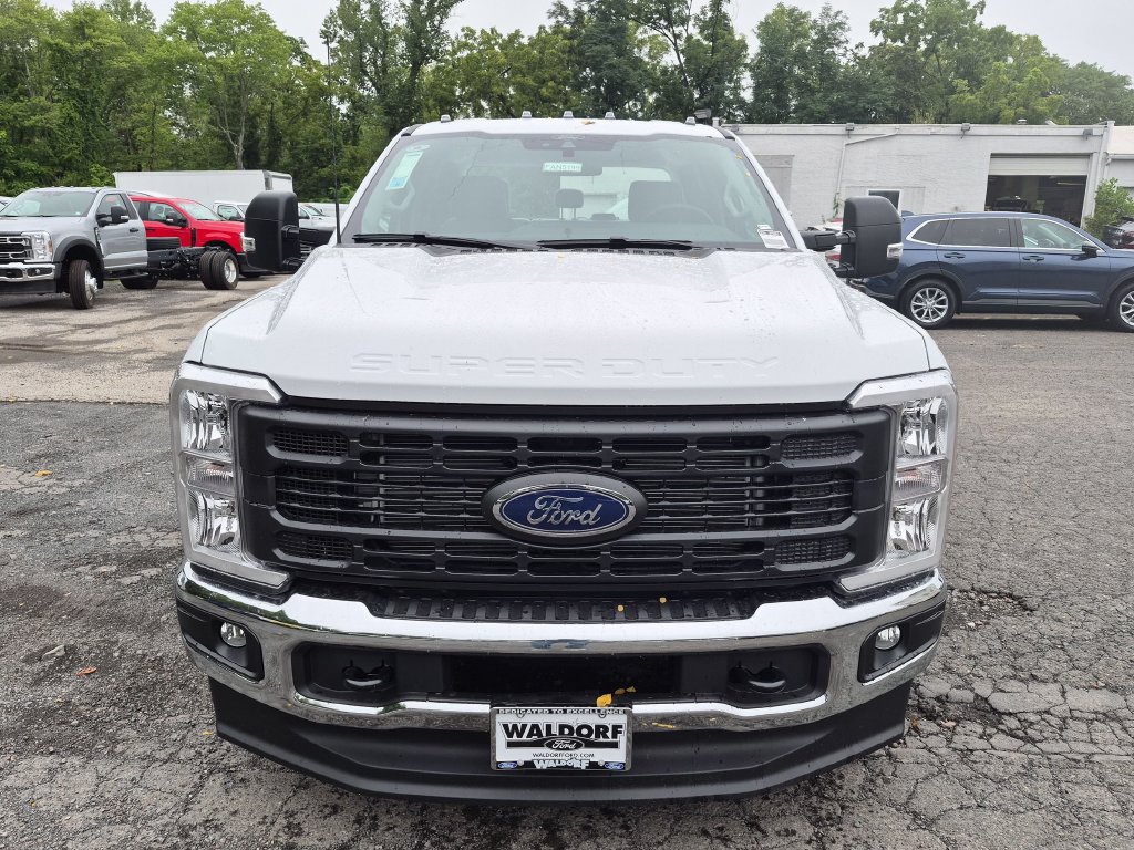 New 2026 Ford F350 XL AWD/4WD image 3