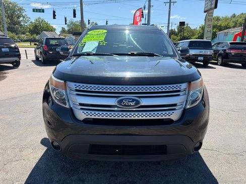 Used 2015 Ford Explorer XLT w/ Equipment Group 202A FWD image 3