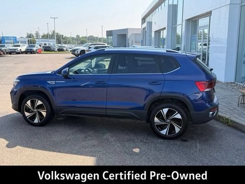 Certified 2024 Volkswagen Taos SE AWD/4WD image 2