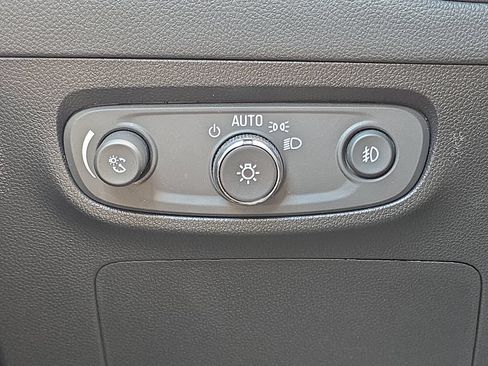 Certified 2023 Buick Encore GX Select FWD image 26