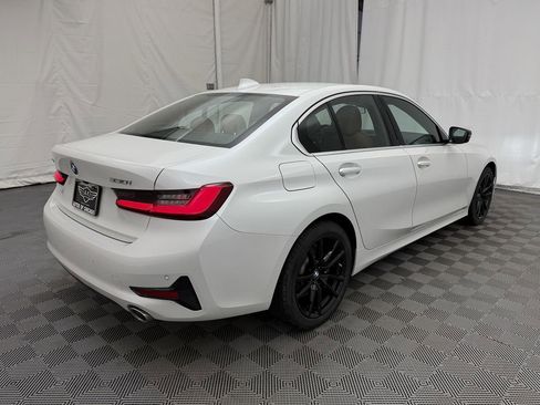 Used 2020 BMW 330i xDrive Sedan w/ Convenience Package AWD/4WD image 5