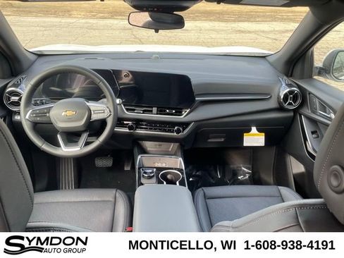 New 2026 Chevrolet Equinox LT w/ Convenience Package II image 14