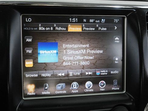 Used 2015 Jeep Grand Cherokee Overland RWD image 26