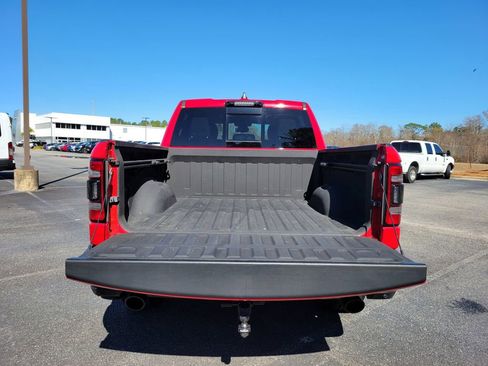 Used 2021 RAM 1500 Big Horn w/ Built-to-serve Edition image 12