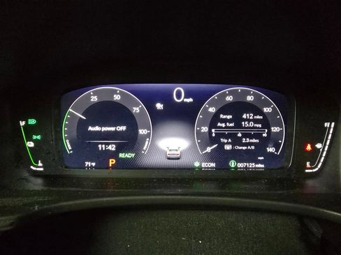 Used 2025 Honda Civic Sport image 33
