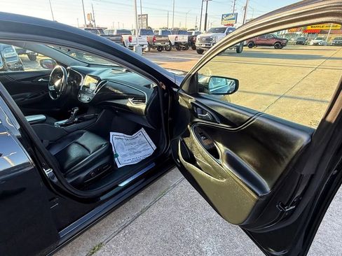 Used 2021 Chevrolet Malibu Premier FWD image 14