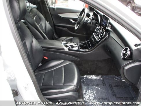 Used 2016 Mercedes-Benz C 300 4MATIC Sedan image 15