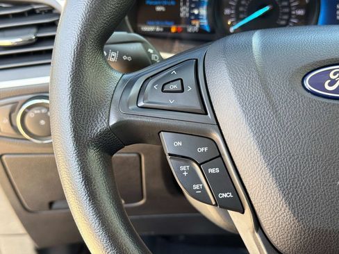 Used 2022 Ford Edge SE w/ Black Appearance Package AWD/4WD image 28