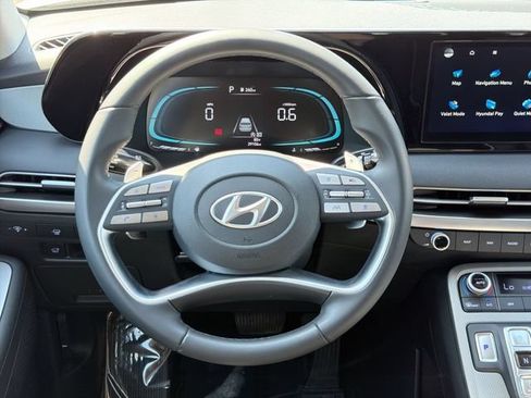 Used 2024 Hyundai Palisade SEL AWD/4WD image 13