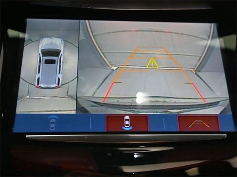 Used 2020 Cadillac Escalade 2WD image 25