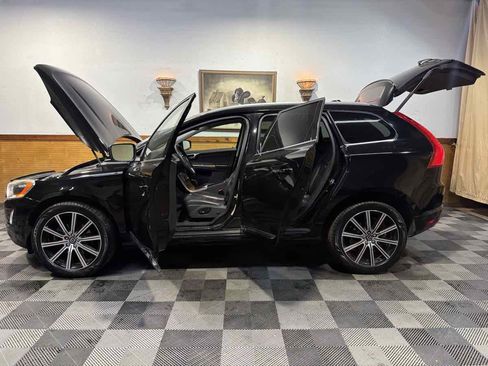 Used 2017 Volvo XC60 T6 Inscription w/ Preferred Option Package AWD/4WD image 11