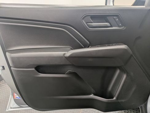 Used 2025 Chevrolet Colorado Trail Boss AWD/4WD image 8