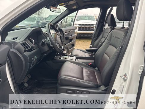 Used 2023 Honda Ridgeline Black Edition image 19