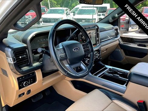 Used 2024 Ford F250 Lariat w/ Chrome Package AWD/4WD image 5
