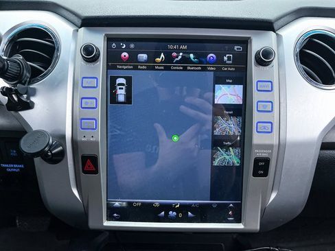 Used 2016 Toyota Tundra SR5 image 6