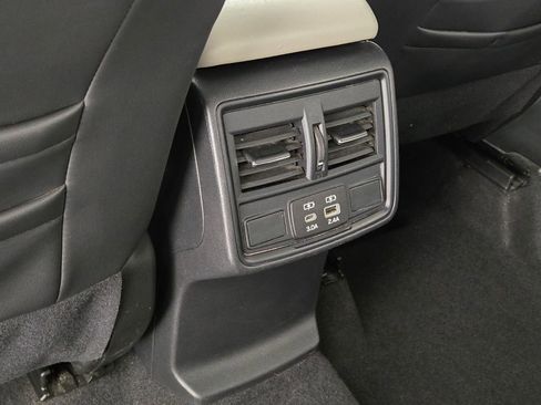 Certified 2025 Subaru Forester Premium w/ Convenience Package #1 AWD/4WD image 18