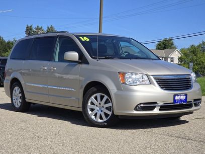 Used 2016 Chrysler Town & Country Touring