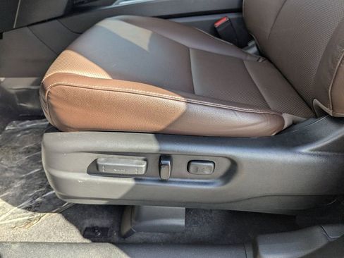 Used 2025 Honda Ridgeline RTL image 17