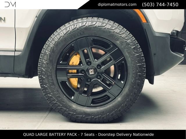 Used 2023 Rivian R1S Adventure Quad AWD/4WD image 41