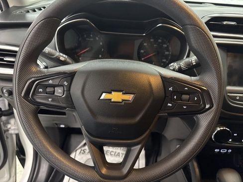 Used 2022 Chevrolet TrailBlazer LT image 25