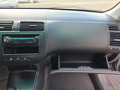 Used 2004 Honda Civic LX image 23