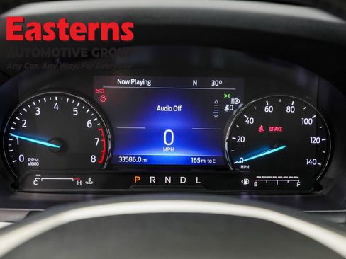 Used 2022 Ford Explorer XLT image 18