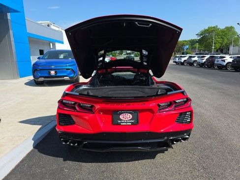 Used 2022 Chevrolet Corvette Stingray Coupe w/ 1LT RWD image 25