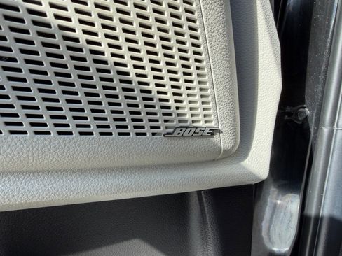 Used 2022 Kia Carnival SX Prestige image 10