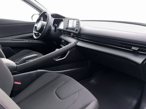 New 2026 Hyundai Elantra Sport FWD image 15
