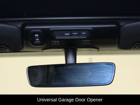 Used 2023 Jeep Wrangler Unlimited w/ Sun & Screen Package AWD/4WD image 24