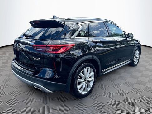 Used 2019 INFINITI QX50 Essential w/ Protection Package image 5