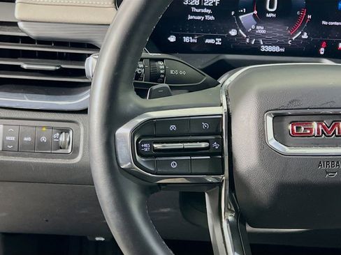 Used 2024 GMC Acadia Elevation image 10