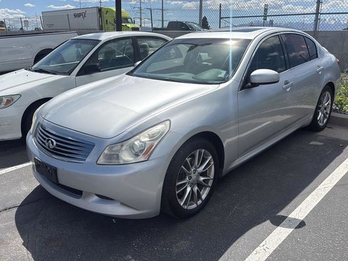 Used 2008 INFINITI G35 x Sedan w/ Premium Pkg AWD/4WD image 3