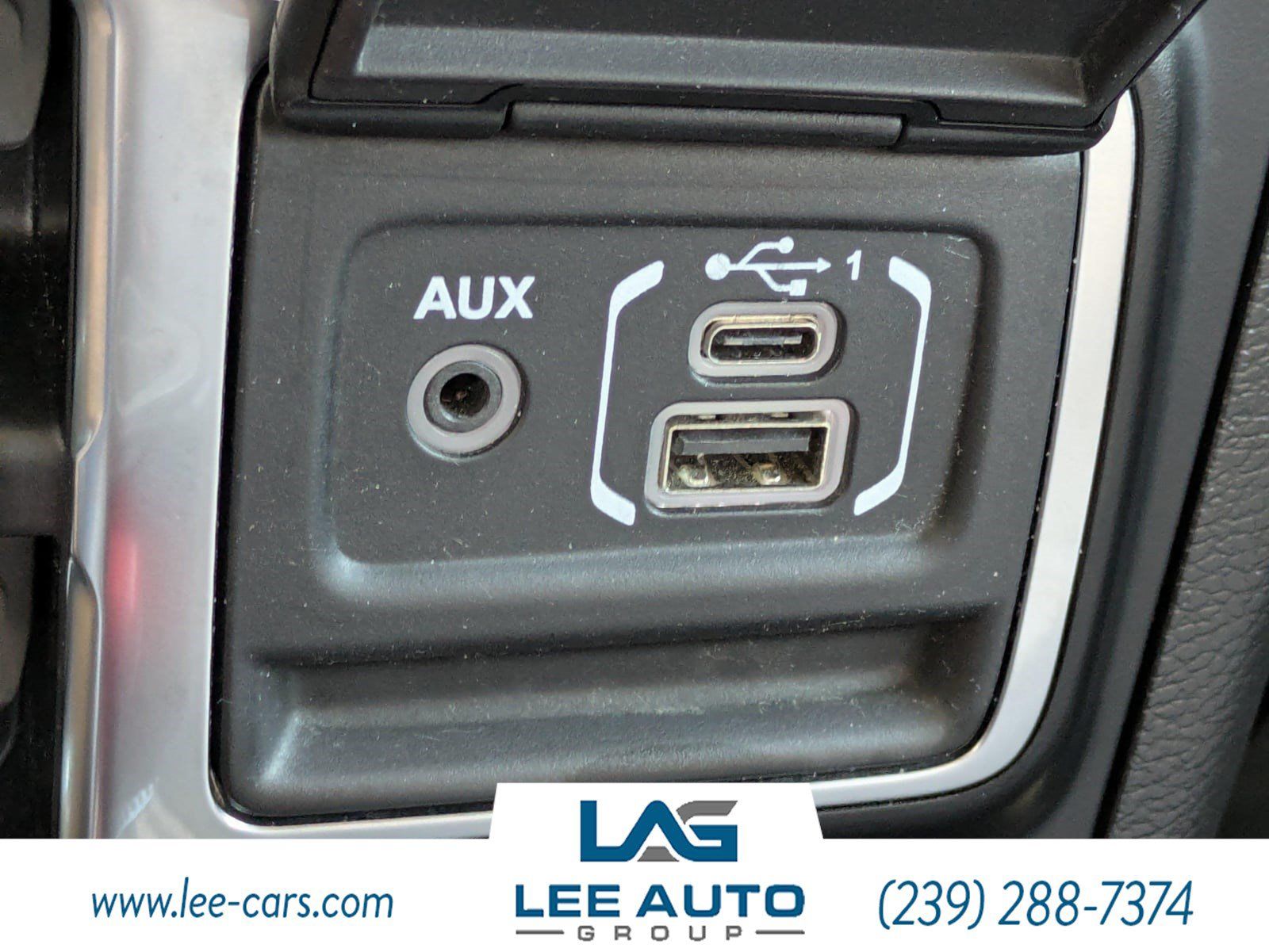 Used 2022 Jeep Gladiator Mojave w/ LED Lighting Group AWD/4WD image 25