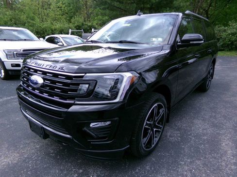 Used 2019 Ford Expedition Max Limited w/ Equipment Group 303A AWD/4WD image 4