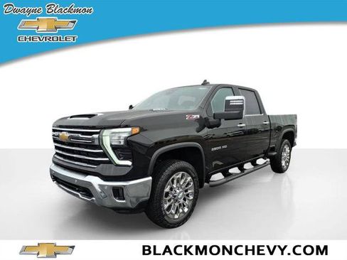 New 2026 Chevrolet Silverado 2500 LTZ w/ LTZ Convenience Package image 7