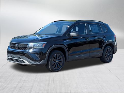 Certified 2024 Volkswagen Taos S FWD image 3