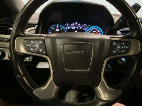 Used 2020 GMC Yukon XL Denali w/ Denali Ultimate Package AWD/4WD image 45
