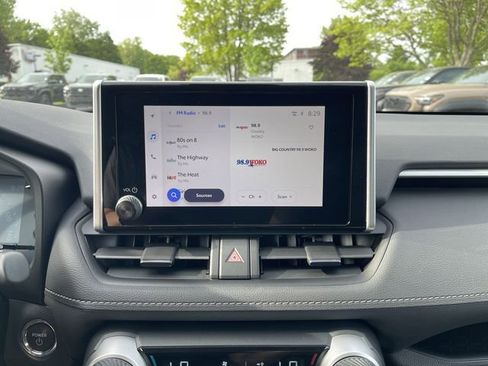 Certified 2025 Toyota RAV4 XLE AWD/4WD image 17