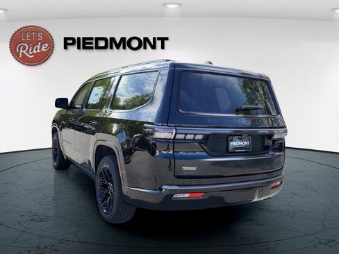 New 2026 Jeep Grand Wagoneer Limited AWD/4WD image 8