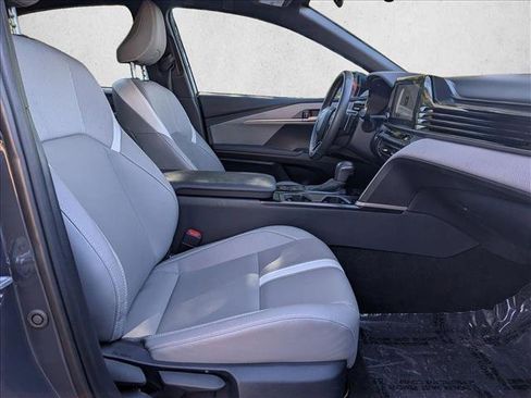 Used 2025 Toyota Camry SE image 20