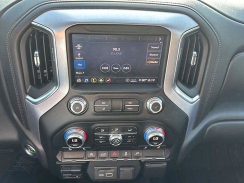 Used 2020 GMC Sierra 1500 SLE w/ SLE Value Package RWD image 19