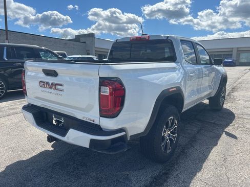 Used 2025 GMC Canyon AT4 w/ Technology Plus Package AWD/4WD image 10